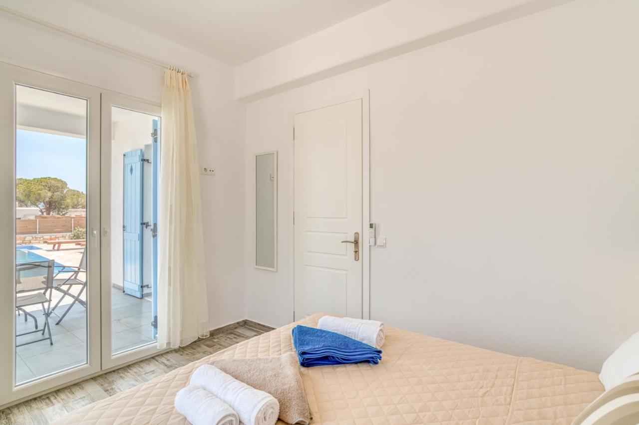 Ippocampos Seaside Serenity - Unwind At Paros Poolside Retreats Alikí Екстериор снимка